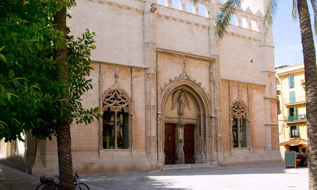 barrio la lonja palma pabisa hotels